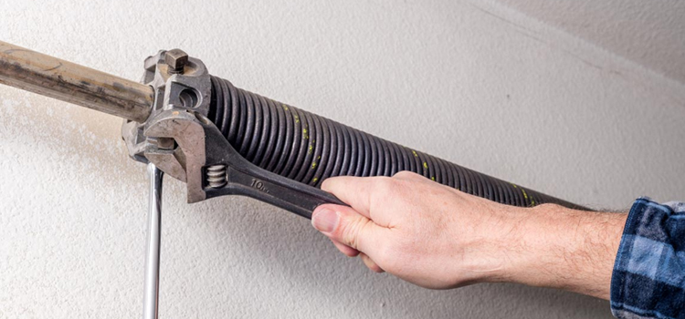 garage door spring installation in Niagara Falls