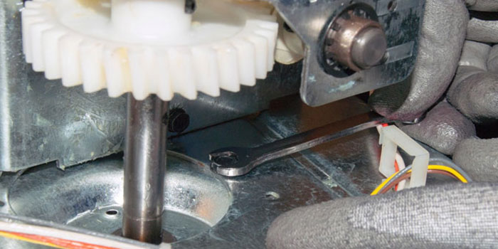 Niagara Falls liftmaster garage door opener sprocket gear